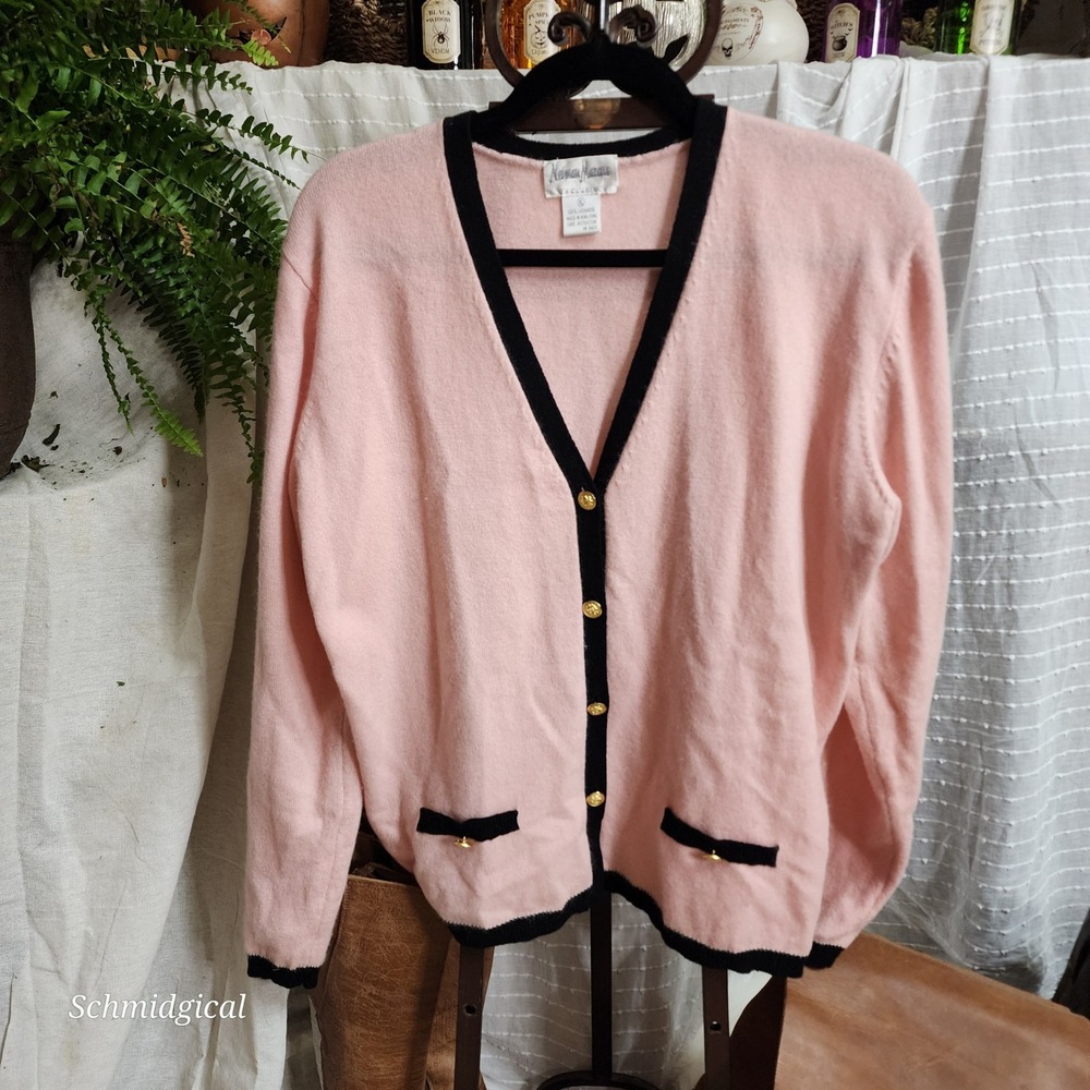 Neiman Marcus Cashmere Cardigan Pink Black Trim Gold Metal Buttons XL Feminine